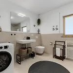 Apartment Hoimatglueck - Grosses Mit 3 Schlafzimmern, Ueberdachtem Balkon & Separatem Wc In Ruhiger Lage *