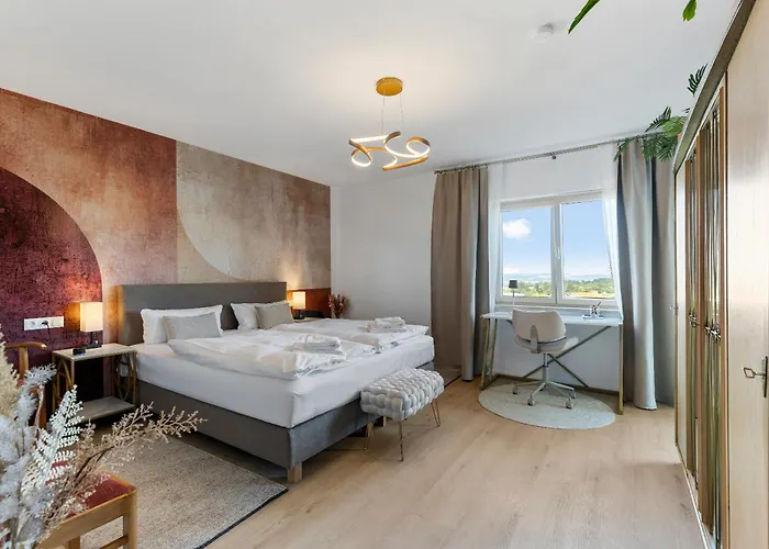 Hoimatglueck - Grosses Mit 3 Schlafzimmern, Ueberdachtem Balkon & Separatem Wc In Ruhiger Lage *